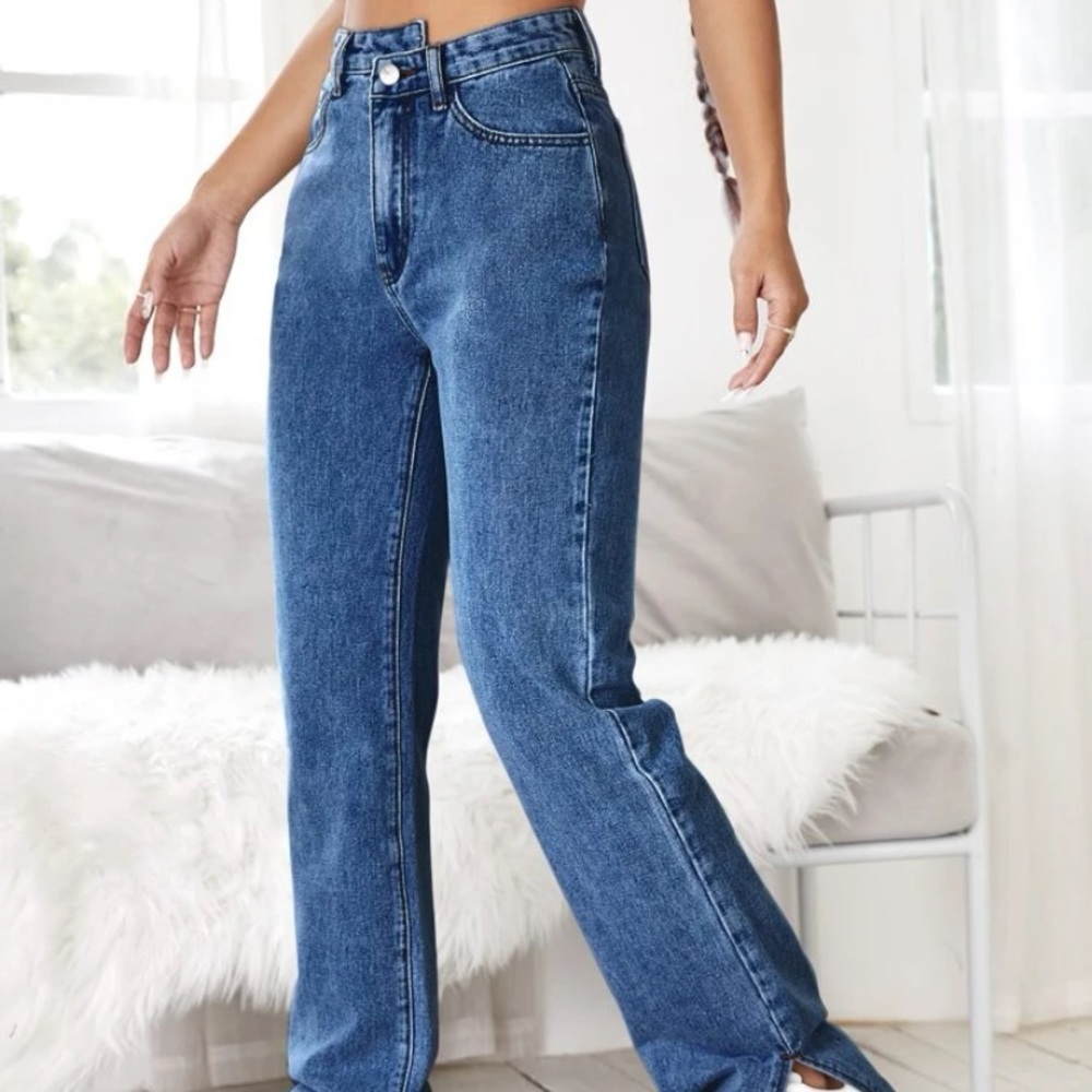 Assymetric waist, split side hem jeans